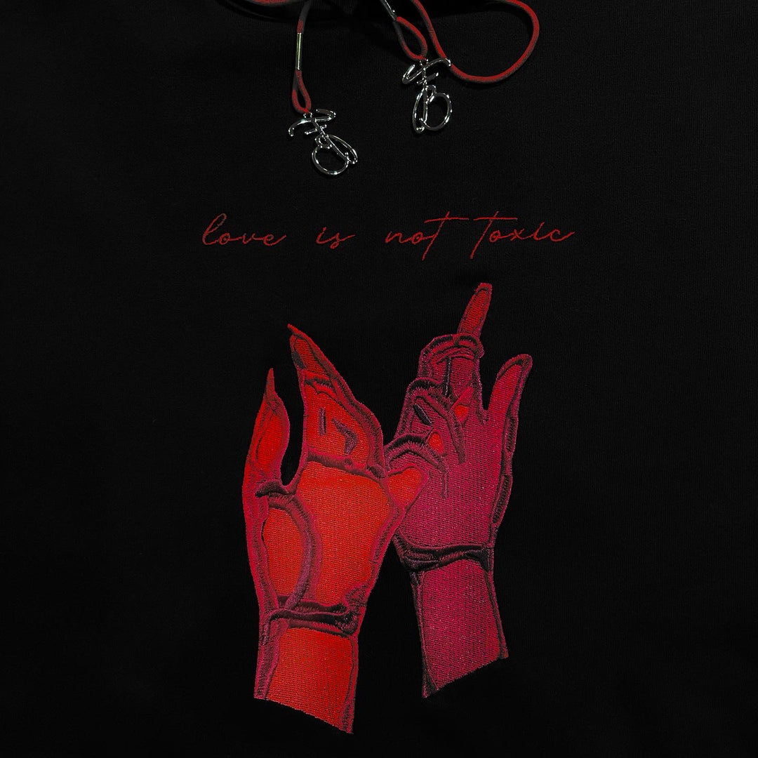 "LOVE IS NOT TOXIC" SET, Winter Vault 2026