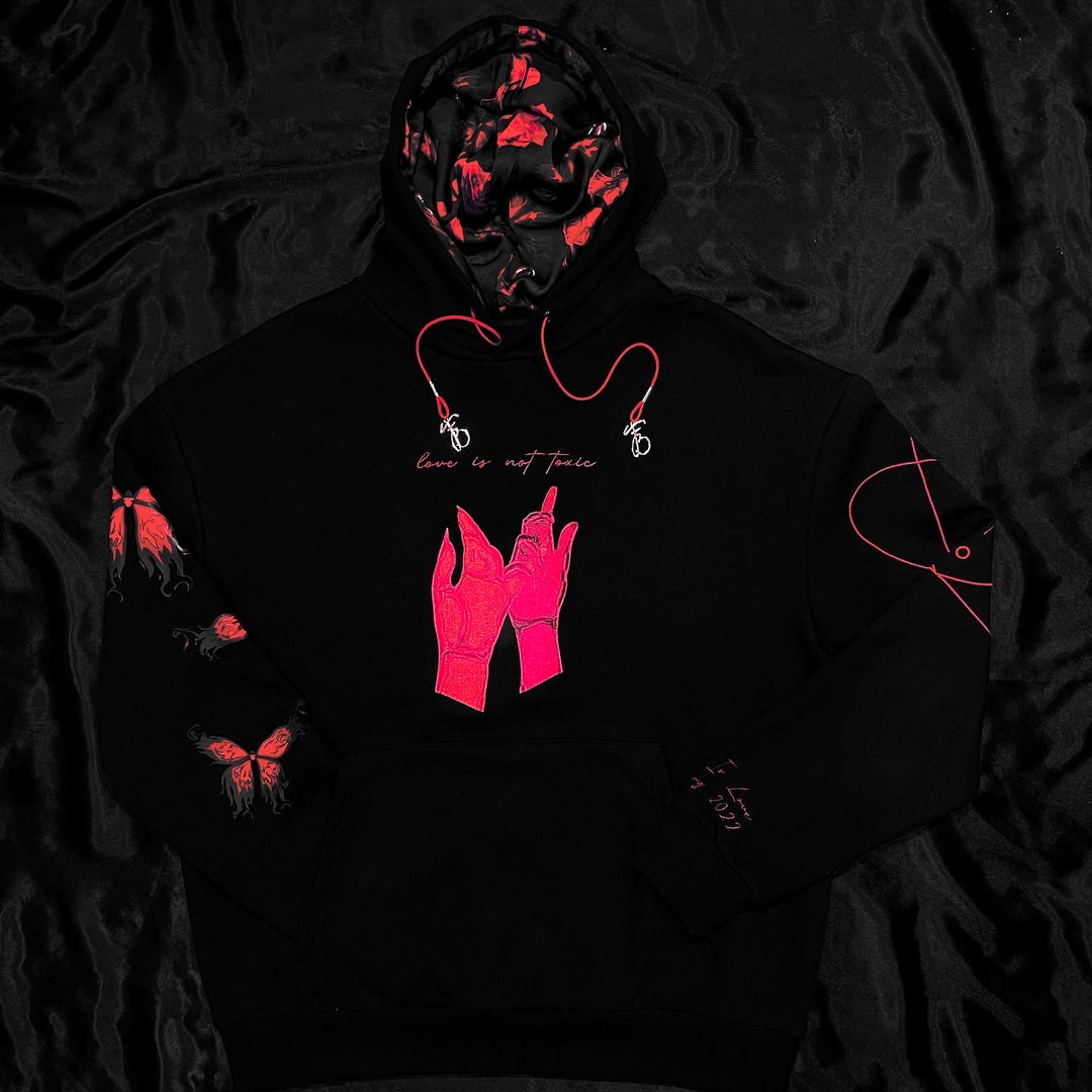 "LOVE IS NOT TOXIC" SET, Winter Vault 2026